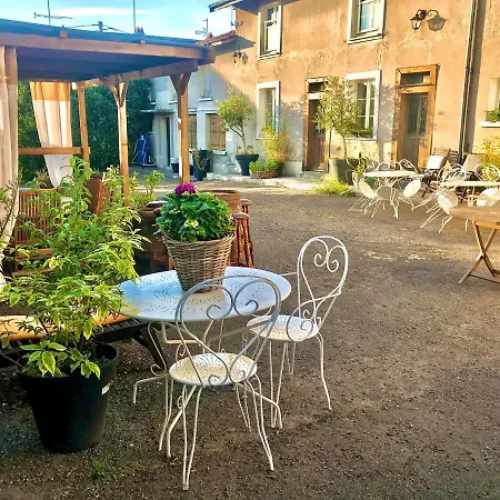 Le Jabloire Сasa de vacaciones *