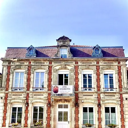 Le Jabloire Holiday home