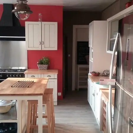 Le Jabloire Сasa de vacaciones *